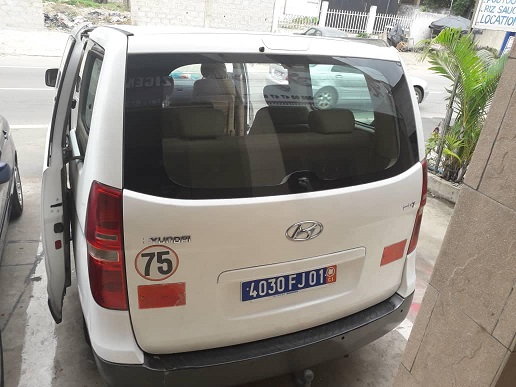Hyundai H1 9 Places Climatisé — photo 5