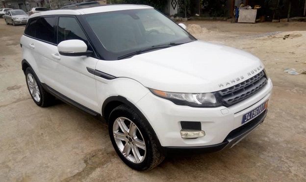 Range Rover évoque