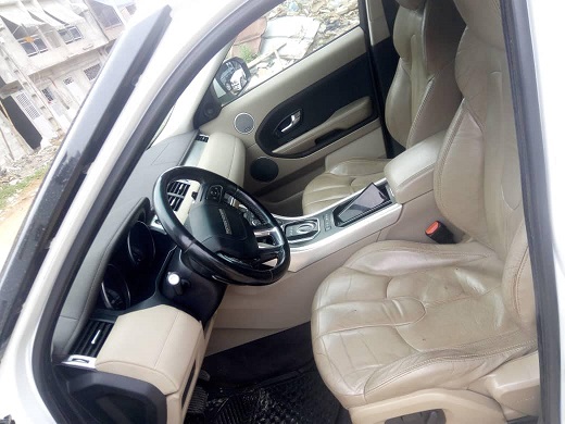 Range Rover évoque — photo 4