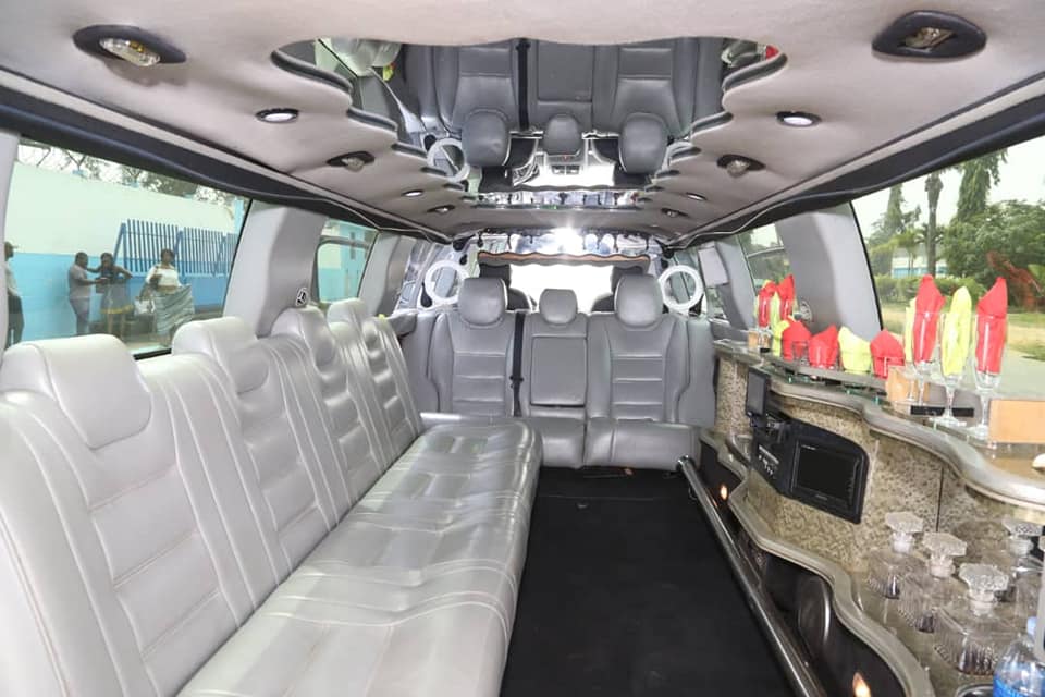 Limousine Porsche Cayenne - 11 Places — photo 4
