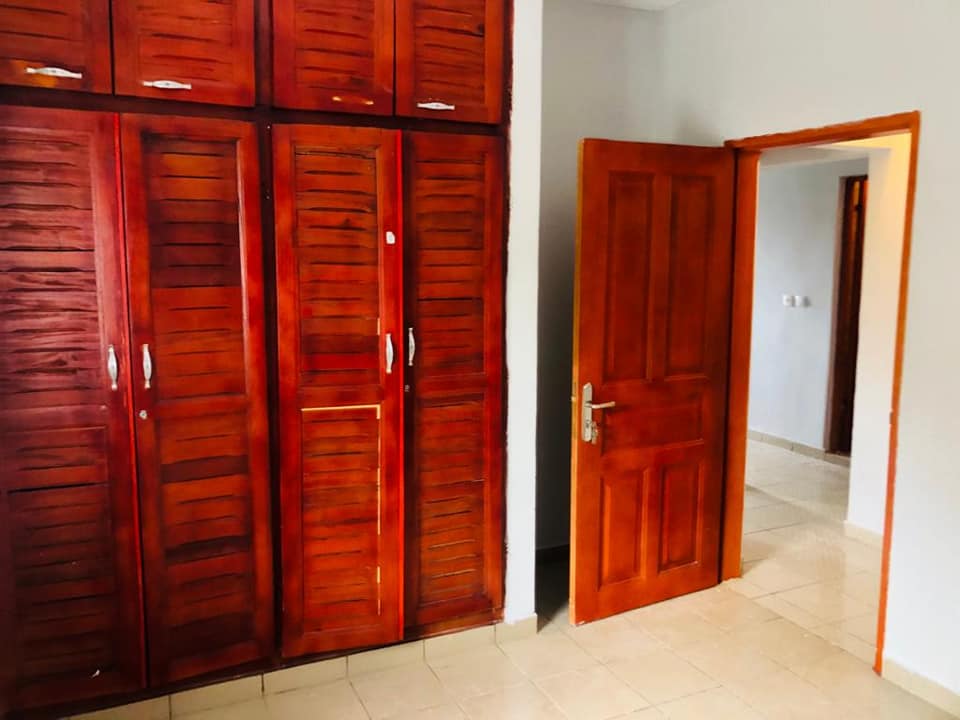 Villa Duplex de 6 Pièces avec Jardin a la Riviera 3 — photo 8