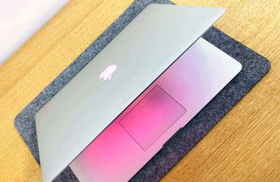 MacBook Pro - Retina — photo 2