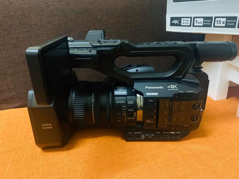 Camera Panasonic AG-UX90 4K (Neuf) — photo 2