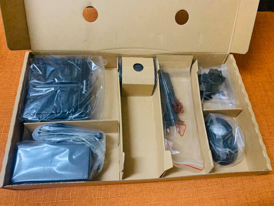 Camera Panasonic AG-UX90 4K (Neuf) — photo 3