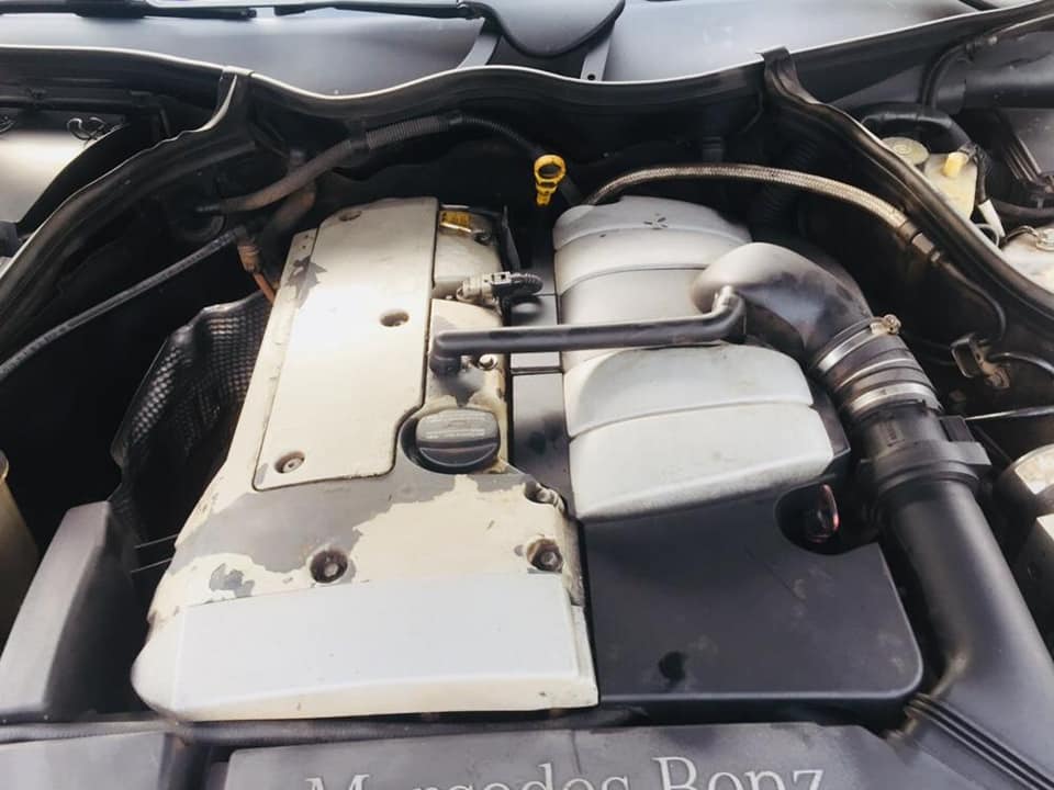 MERCEDES C200 — photo 6