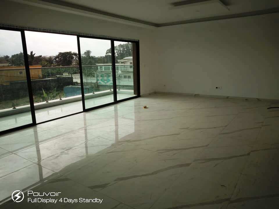 Appartements de 5 Pièces — photo 2