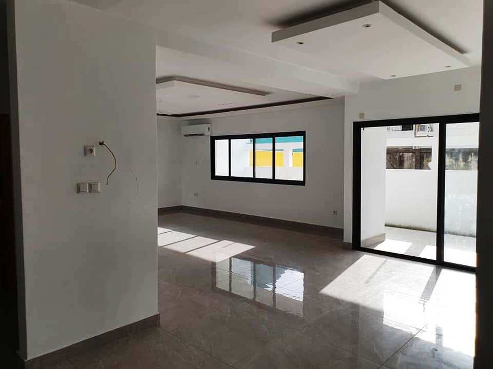 Appartement de 4 Pièces de Hauts Standings — photo 7