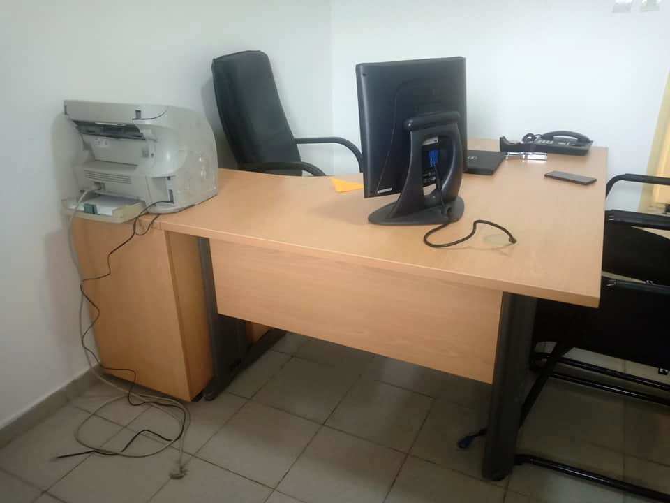 ​​​​​​​Ensemble Armoire + Bureau — photo 2