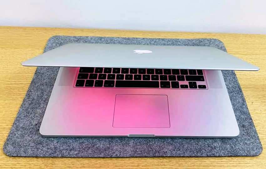MacBook Pro - Retina