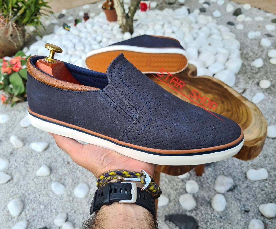Chaussures Amples Et Pratiques — photo 6