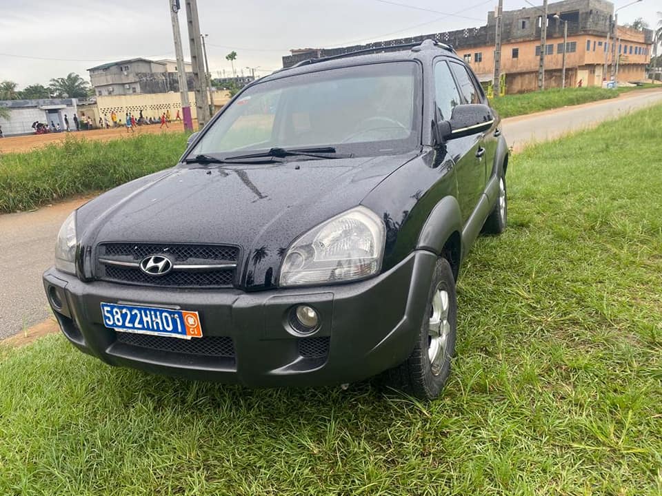 HYUNDAI TUCSON V6 BOÎTE AUTOMATIQUE ESSENCE — photo 3