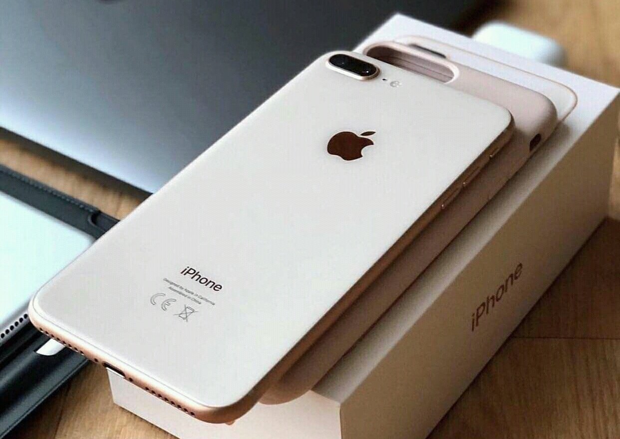iPhone — photo 2