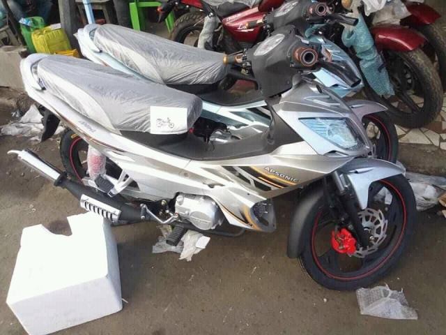 Motos — photo 3