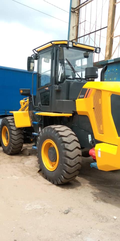 Caterpillar et Fourchette