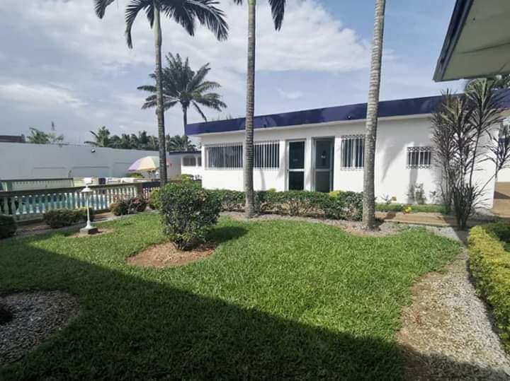 Villa de 8 pièces