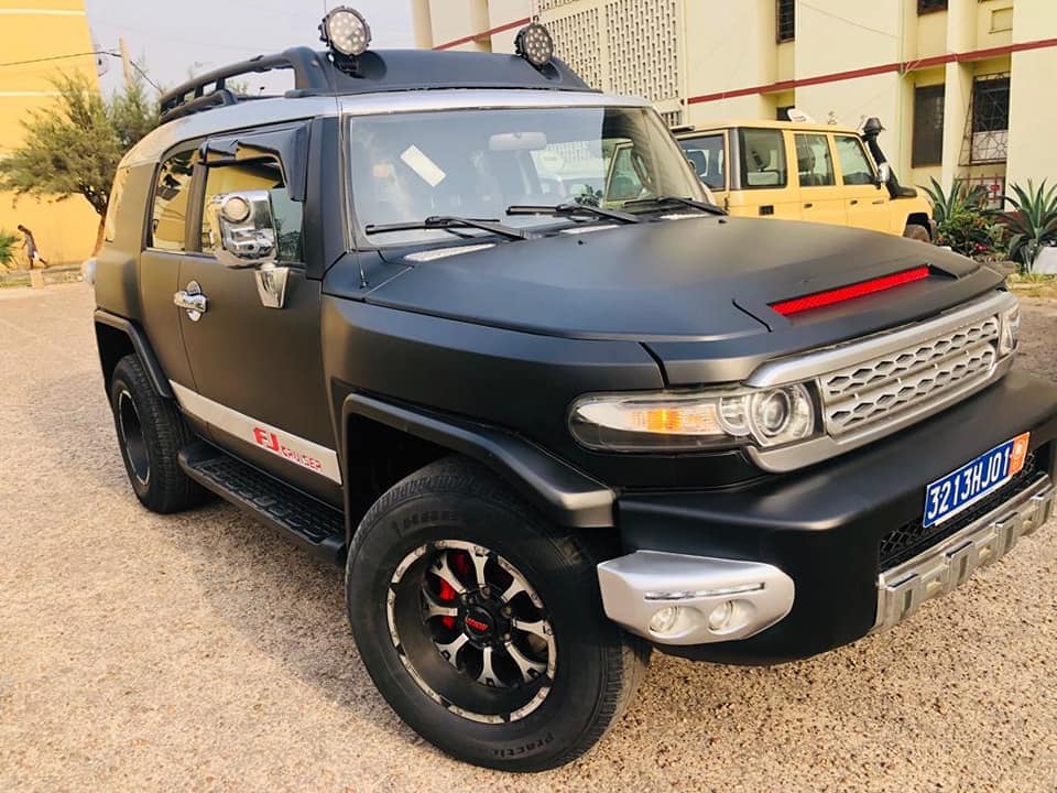TOYOTA FJ
