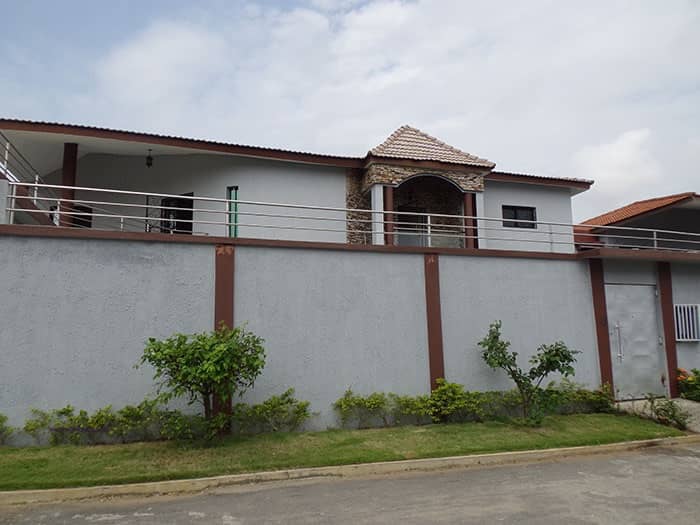 A vendre à la Riviera golf Beauch une duplex de 6 pièces sur 800m2 avec une piscine — photo 3