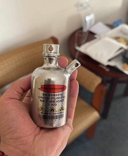 Buy 99.9% Pure Red Liquid Mercury