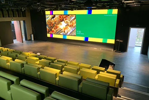 ECRAN EVENEMENTIEL 15m2 — photo 2