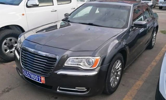 CHRYSLER 300 - 2012 Boîte Auto