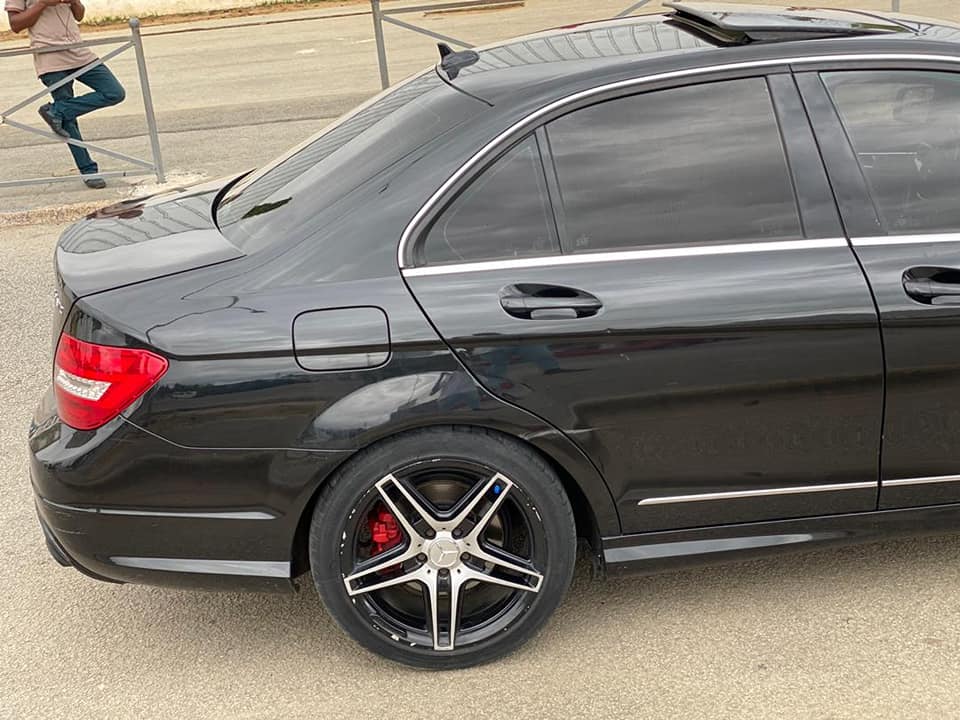 Mercedes C300 2014 (JH) — photo 3