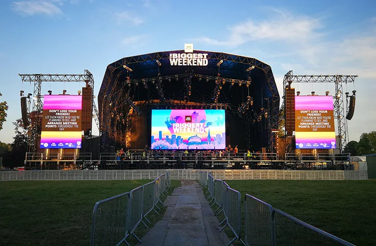 ECRAN EVENEMENTIEL 15m2 — photo 3
