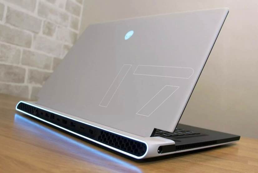 Dell Alienware X17 R2