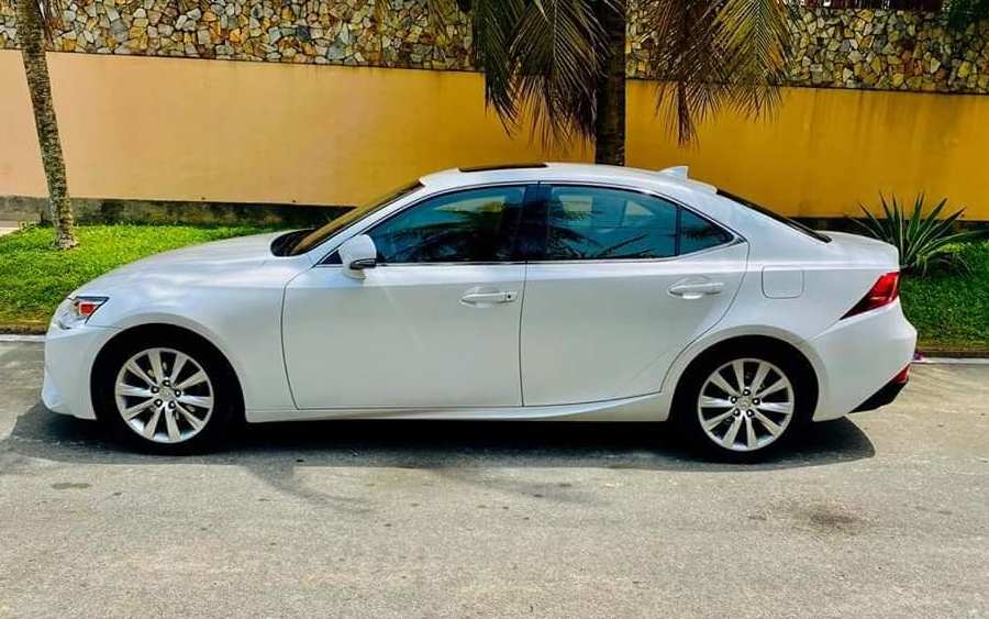 Lexus IS 250 — photo 2