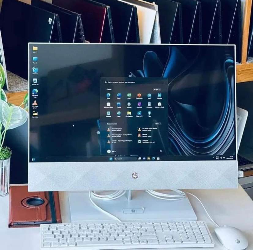 HP Pavilion All in One 27