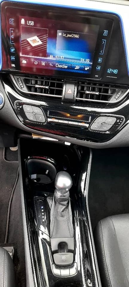 TOYOTA C-HR Hybrid Full Option Année 2018 (KC) — photo 7