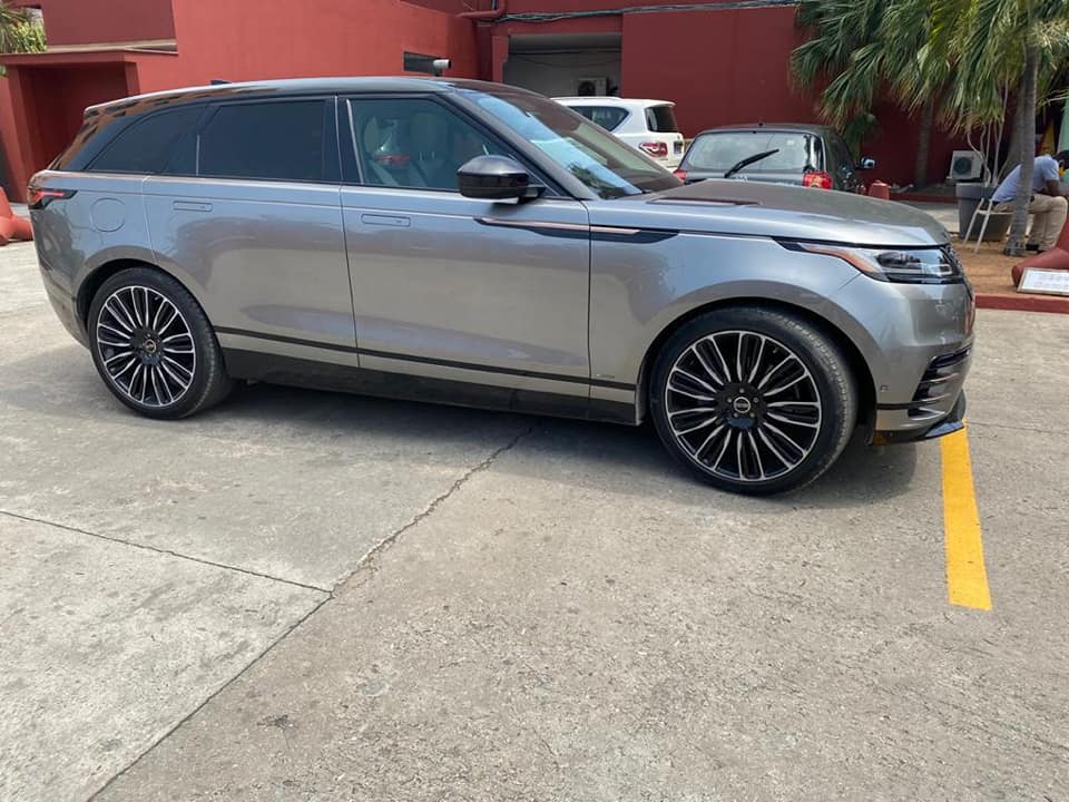 Range rover velar R-Dynamic P380 — photo 2