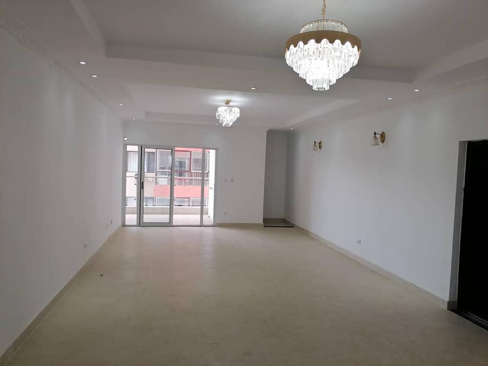 Location appartements4 pièces Marcory, bietry — photo 2
