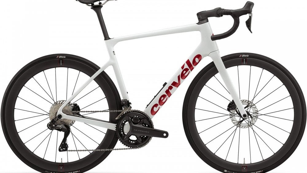 2026 Cervelo Caledonia-5 Ultegra Di2 Road Bike (PIENARBIKESHOP)