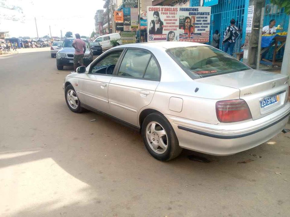 HONDA ACCORD — photo 2