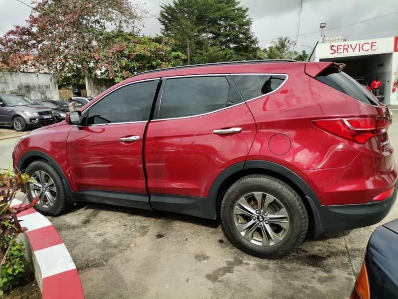 HYUNDAI SANTA Fe année 2017 — photo 2