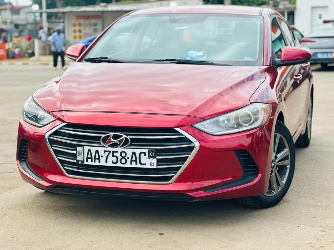 Hyundai Elantra Berline — photo 3