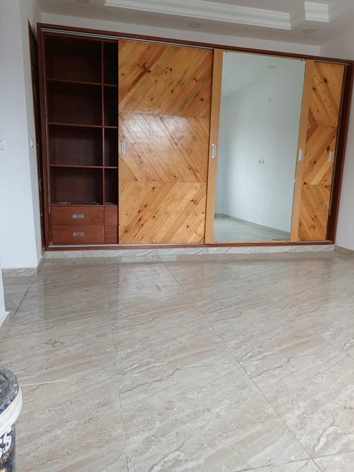 Appartement 4 Pièces De Haut Standing