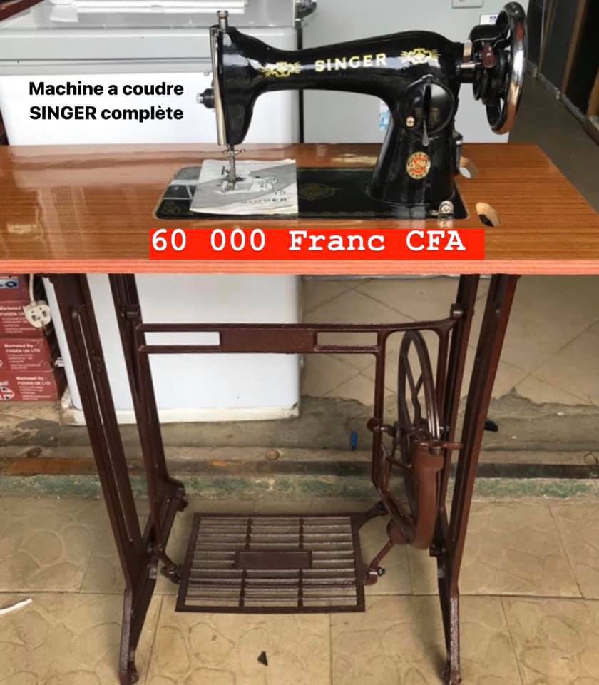 Machine à Coudre Manuelle SINGER Complet