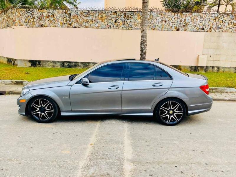 Mercedes-Benz C250 Pack AMG — photo 2