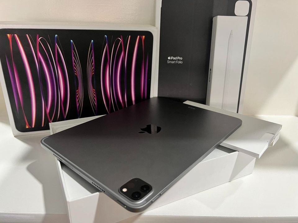 Apple iPad Pro - 2022 — photo 3