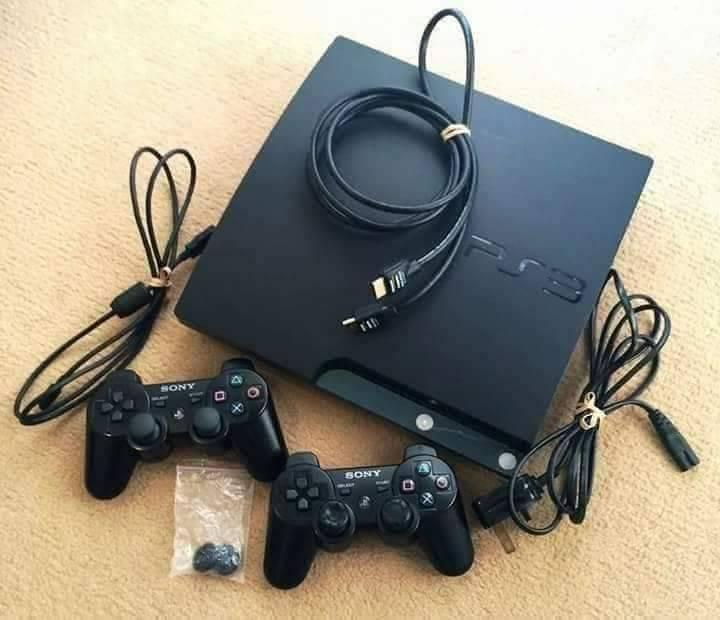 PS4 , PSP, TABLETTE ÉDUCATIVE, NITENDO 3DX XL, NITENDO SWITCH, XBOX ONE — photo 3