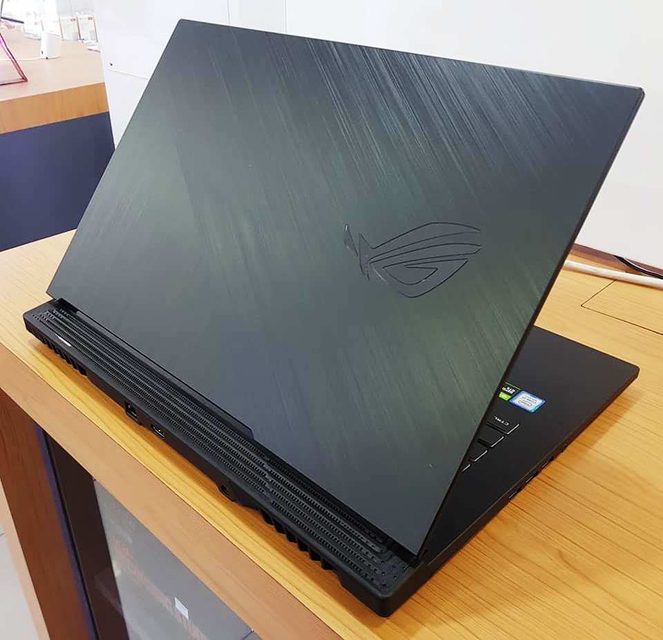 PC Gamer Asus Rog Scar Edition Core i7 — photo 7