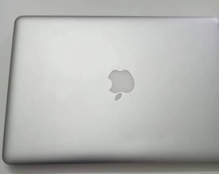 MacBook Pro Core i5 — photo 3
