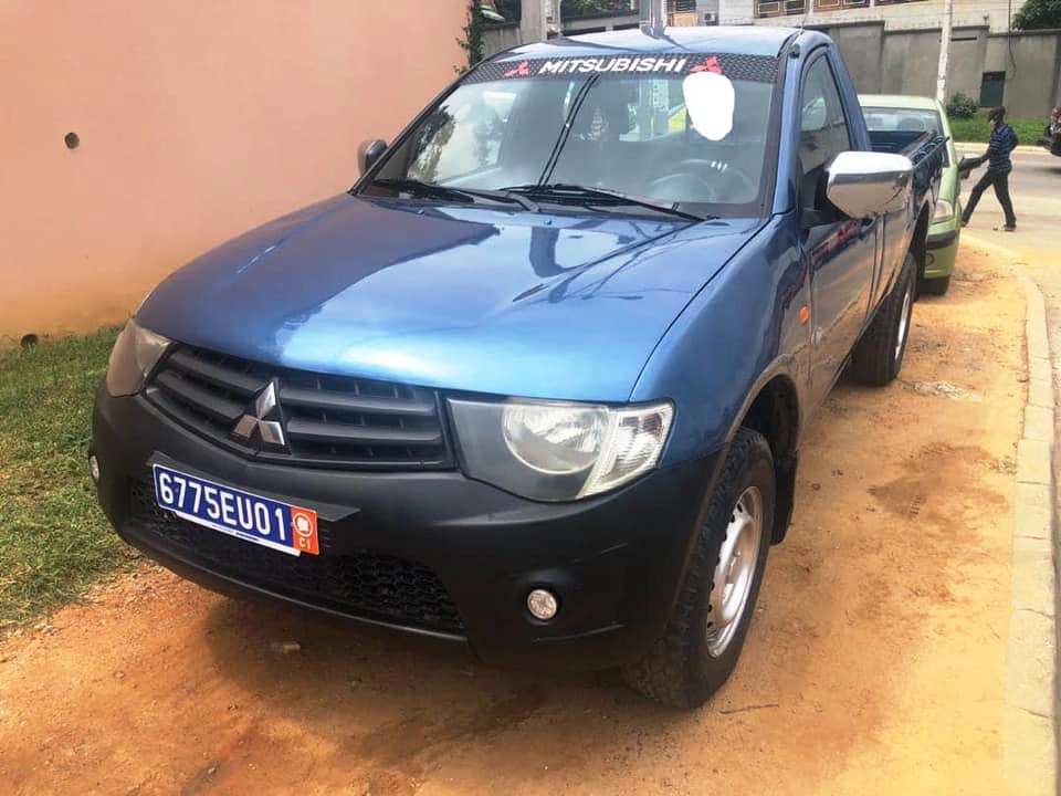 Mitsubishi L200 Une Cabine