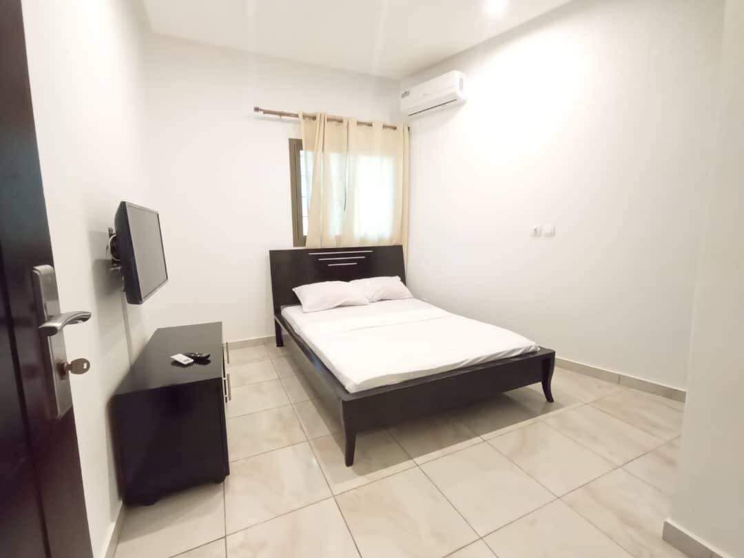Appartement 3 pièces à Cocody Riviera M'badon — photo 2