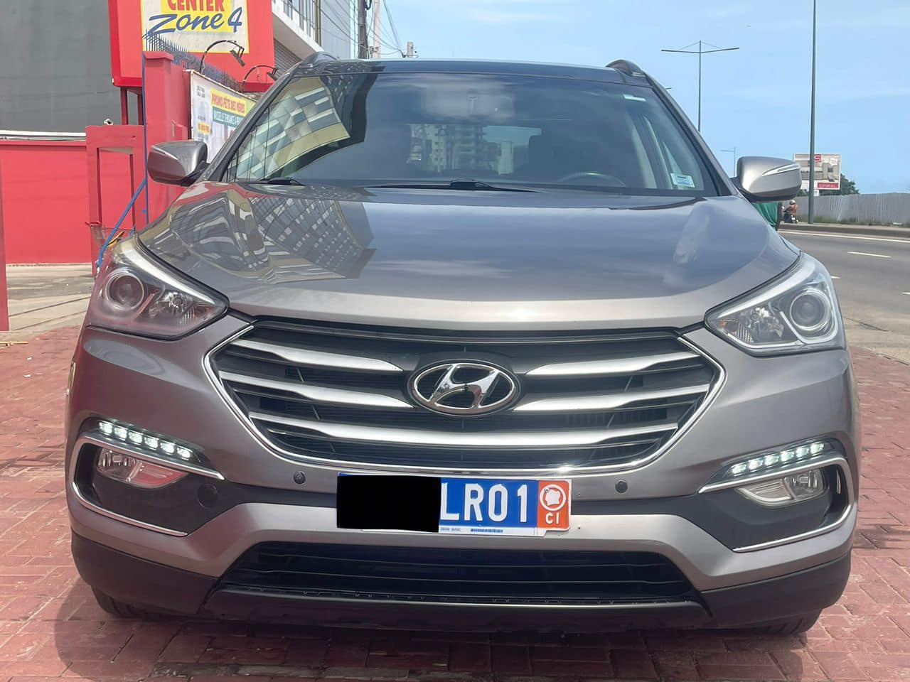 ANNONCE N°65-05048265 HYUNDAI SANTAFE FULL OPTION — photo 4