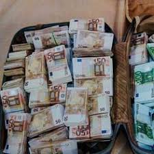 TÉMOIGNAGE DU PORTEFEUILLE MAGIQUE SANS CONSÉQUENCE  +229 60 66 37 82    whatsapp