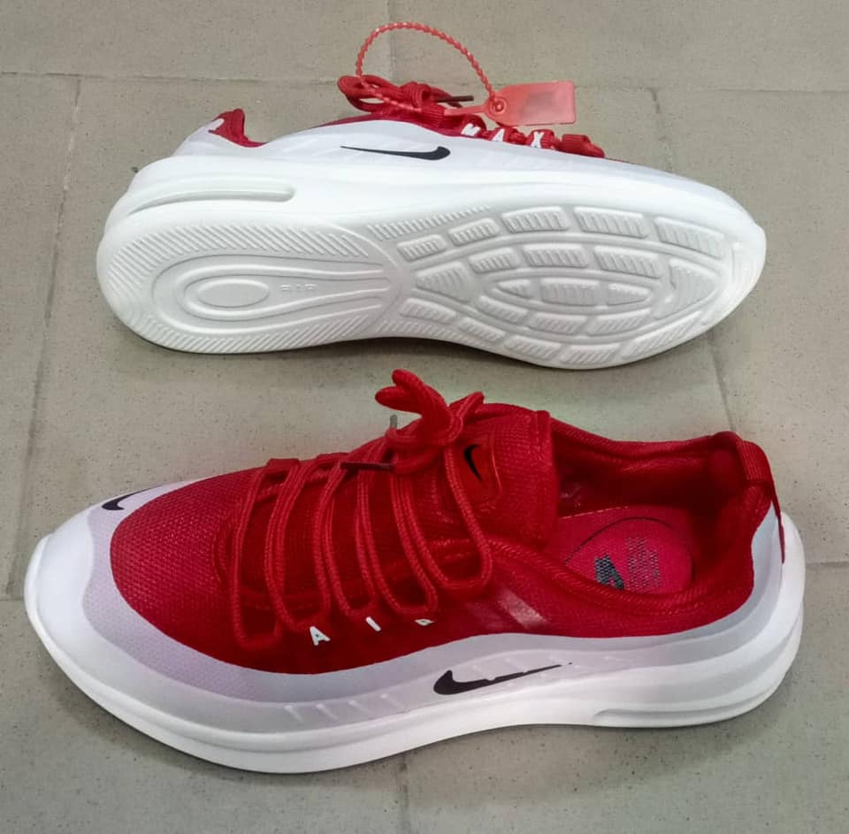 CHAUSSURES