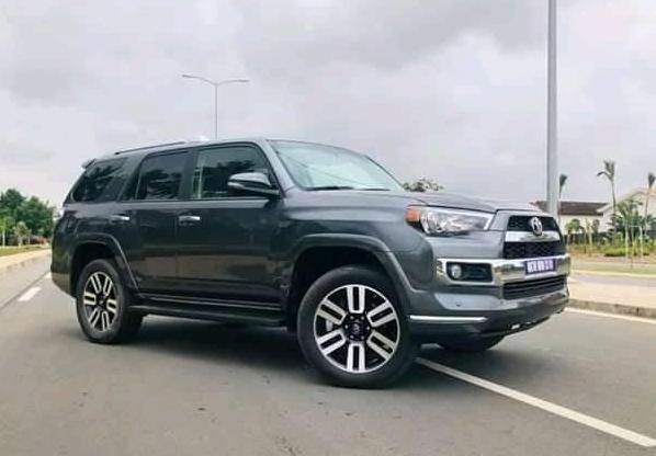 Toyota 4-Runner — photo 3