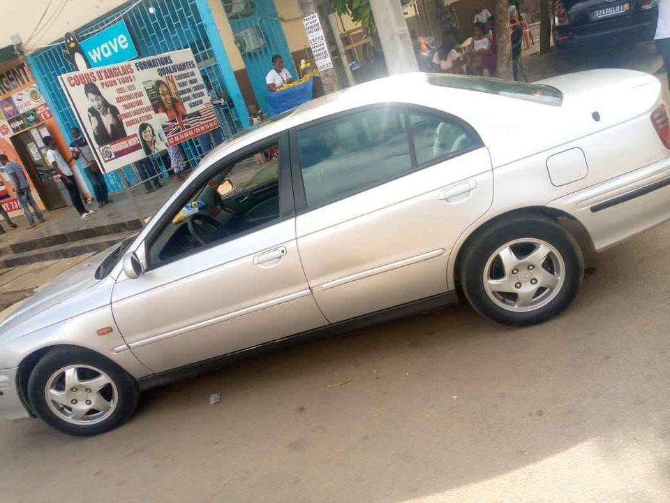 HONDA ACCORD — photo 3